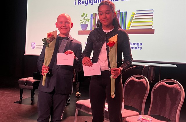 Jan og Kristjana á palli í Stóru upplestrarkeppninni